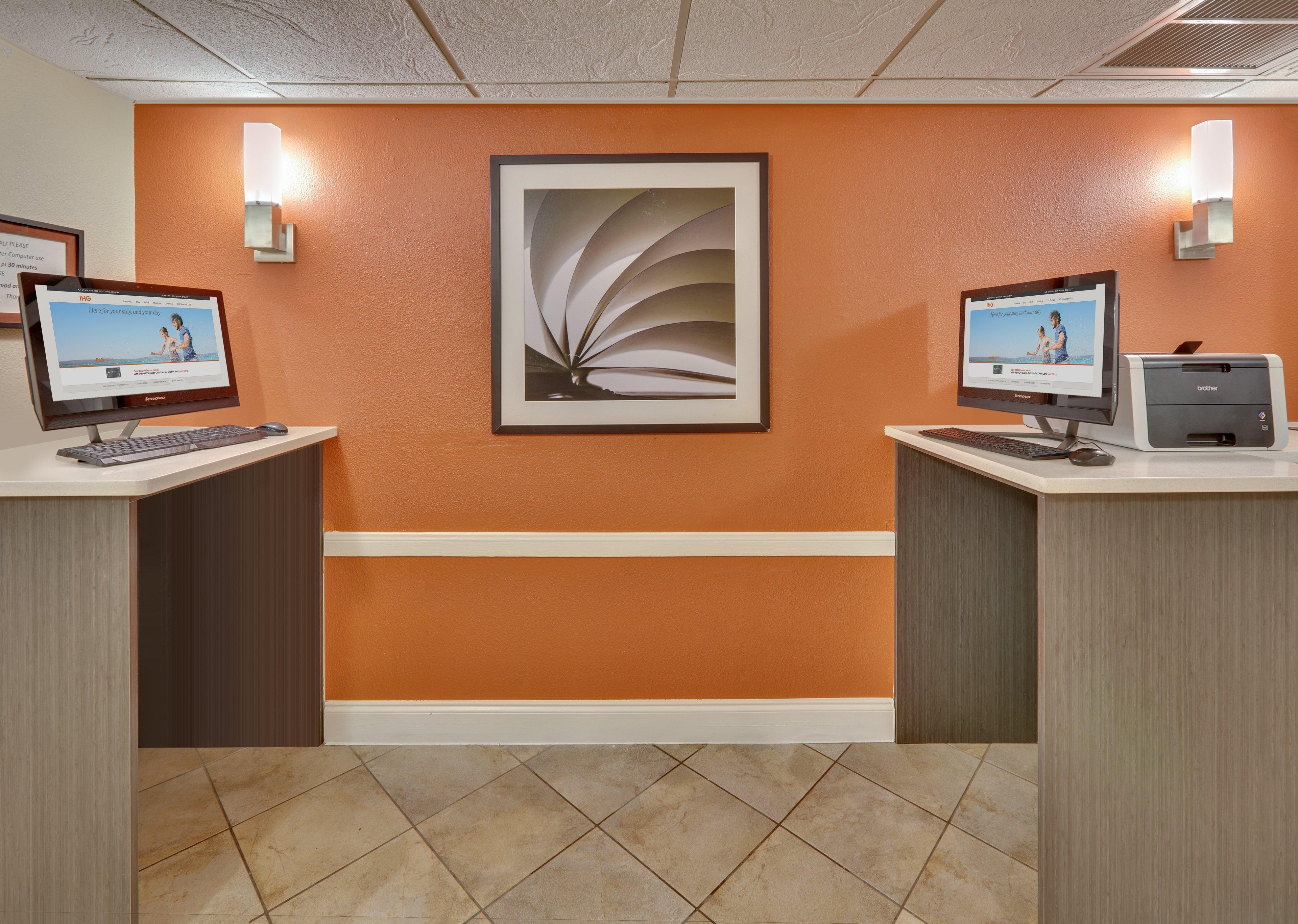 Candlewood Suites Dallas Market Center-Love Field By Ihg Dış mekan fotoğraf