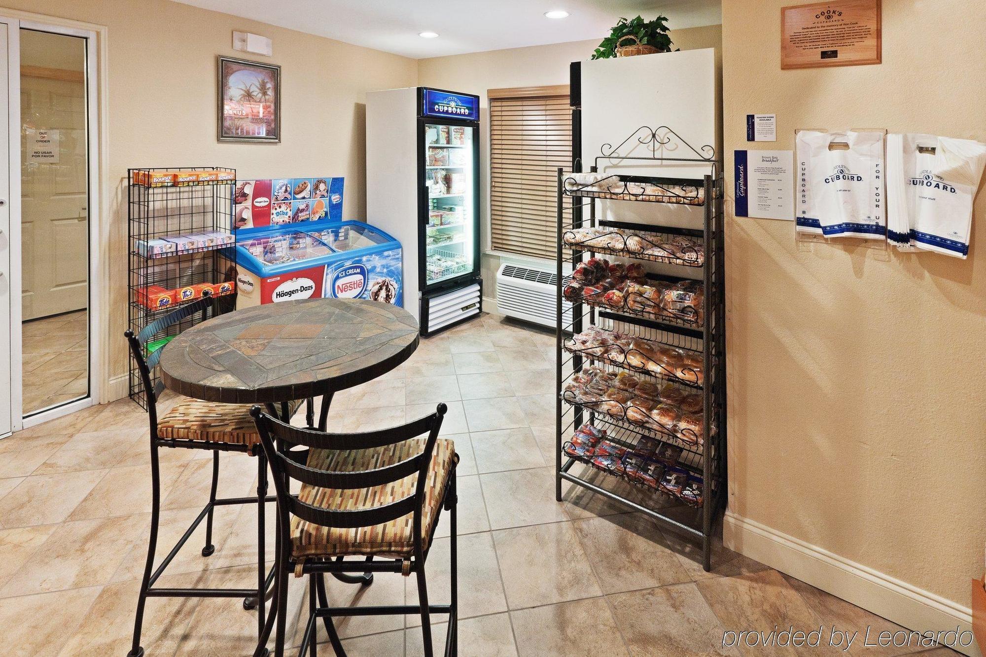 Candlewood Suites Dallas Market Center-Love Field By Ihg Konforlar fotoğraf